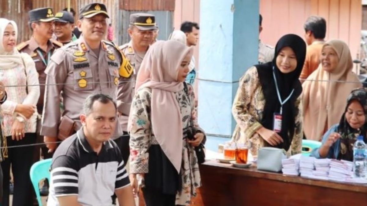 Pastikan Aman, Kapolres Padangsidimpuan Bersama Forkopimda Pantau Pilkades Serentak