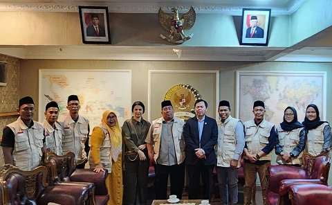 Wakil Ketua DPD-RI Lepas Rombongan DMDI Indonesia ke Kamboja Ikuti Konvention DMDI ke-21