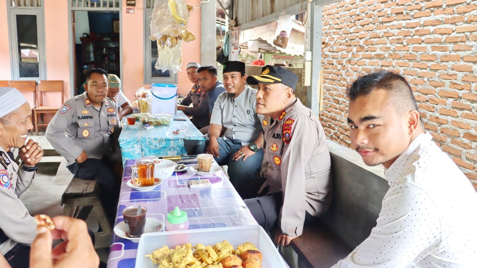 Jumat Curhat, Kapolres Padangsidimpuan Perkenalkan Program Santabi ke Warga