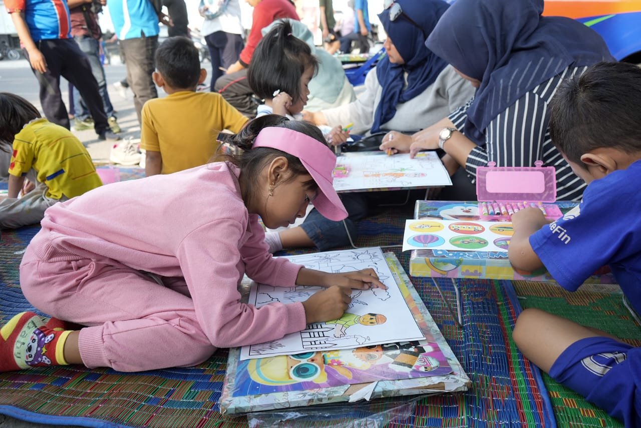 Mewarnai Gratis di Perpustakaan Keliling dalam CFD