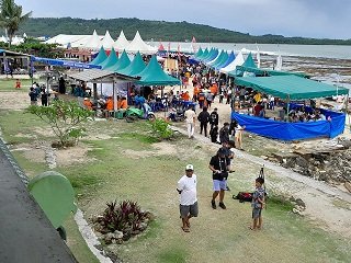 Hari Terakhir Even Internasional Selancar Nias Pro,Wistawan Padati Pantai Sorake