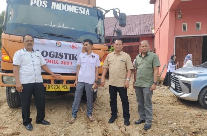 Polres Tapsel Kawal Ketat Logistik Pemilu Ke Kantor KPU