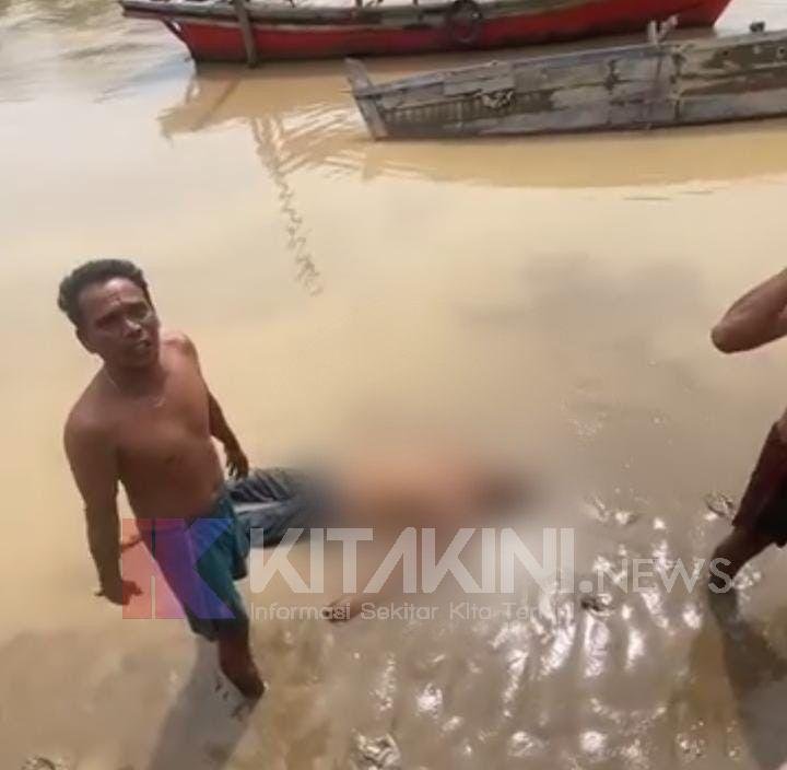 Warga Temukan Mayat Mengambang di Sungai Deli