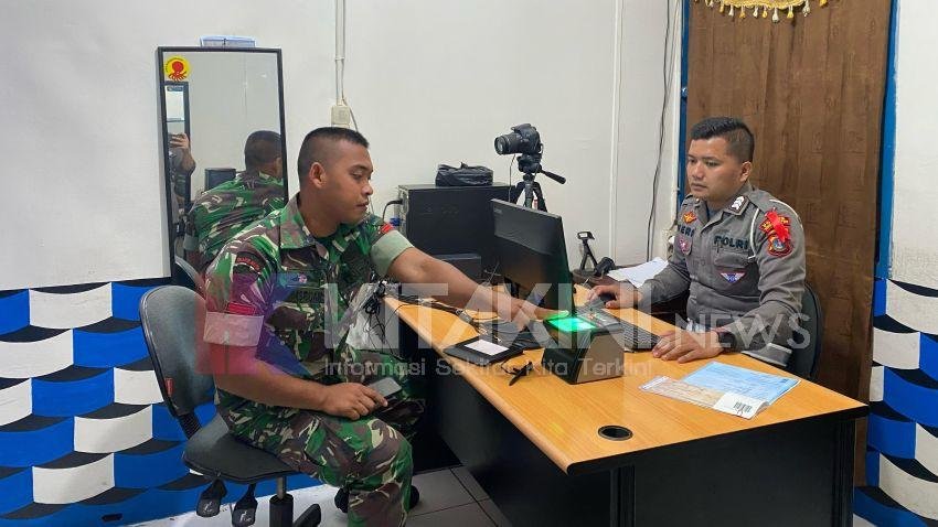 Sinergitas TNI Polri Terapkan Tertib Administrasi SIM di Polres Padangsidimpuan