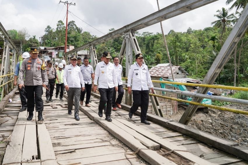 Pj Gubsu: Kontraktor Harus Segera Selesaikan Pengerjaan Jembatan Idano Noyo, Nias Barat