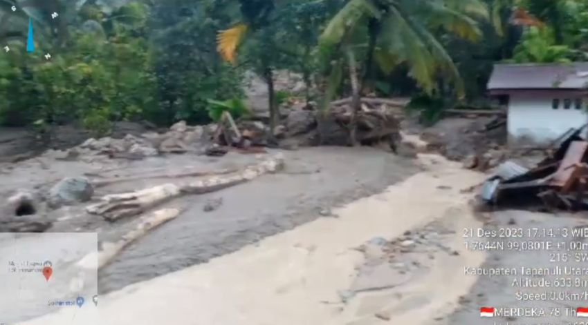 Banjir Bandang Rusak 7 Unit Rumah dan Mushola di Tapanuli Utara