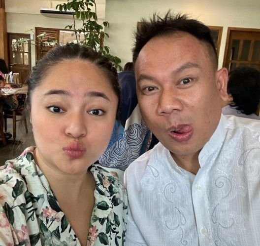 Foto Berdua dengan Vicky Prasetyo, Marshanda Diwanti-Wanti Netizen: Ibu Peri, Tolong Selamatkan Lala!