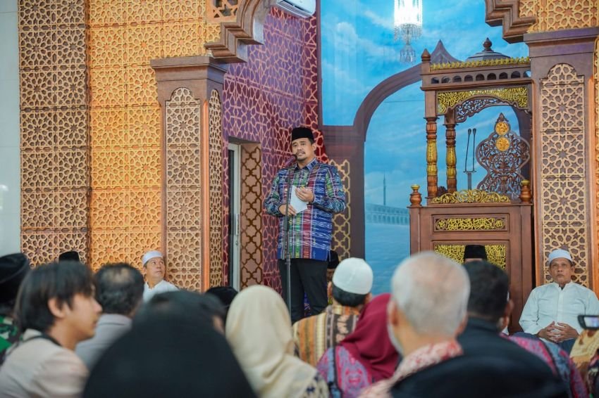 Safari Jumat Masjid Al Falaah, Bobby Nasution Sampaikan Hal Ini!