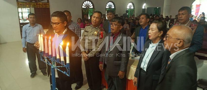 Desember,Penjualan Lilin Laris Manis