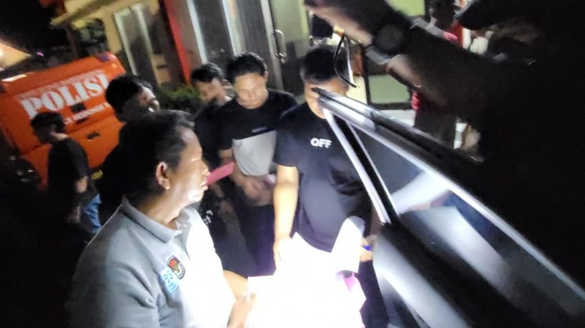 Polda Sumut Tangkap Komisioner KPU Padangsidimpuan, Lagi Bagi Uang di Kafe?