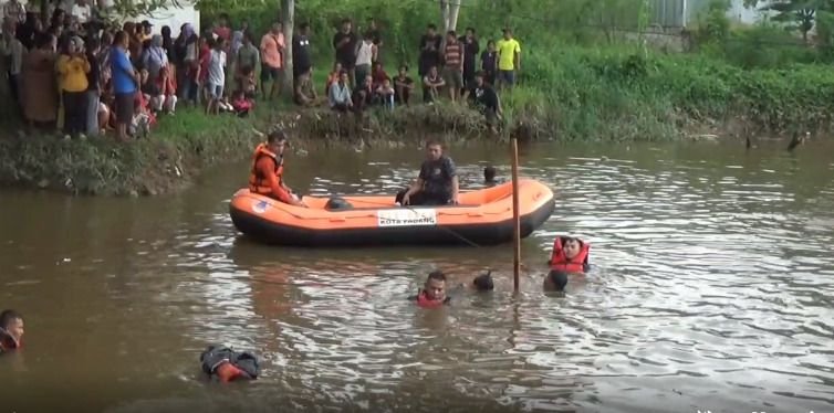 Diduga Tidak Bisa Berenang, Seorang Anak SD Dilaporkan Tenggelam di Sungai