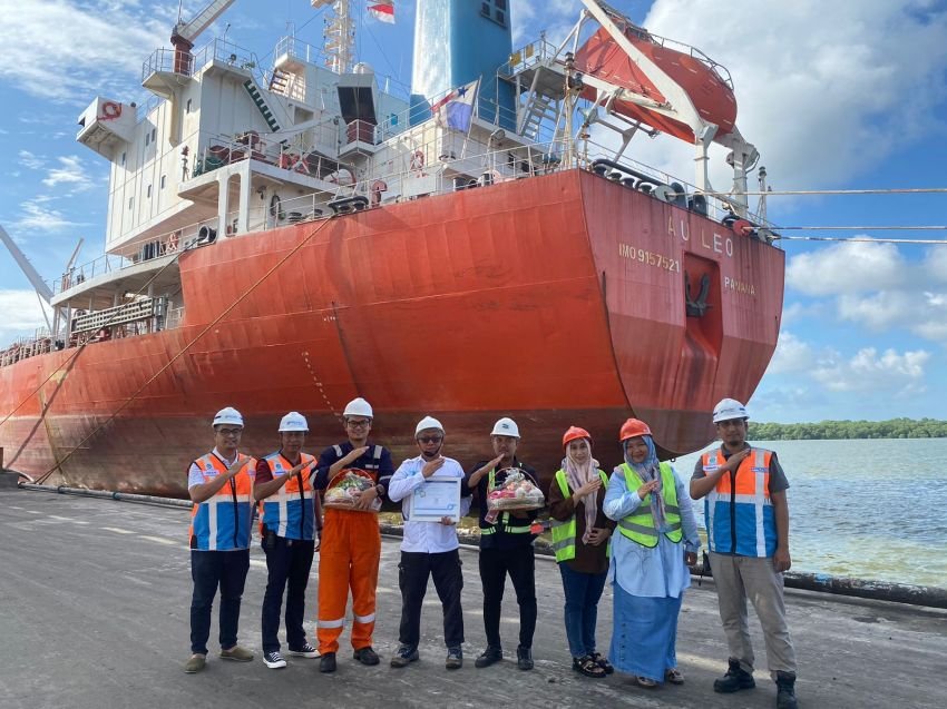 Pelindo Group Lepas Kapal Terakhir 2023 di Pelabuhan Belawan