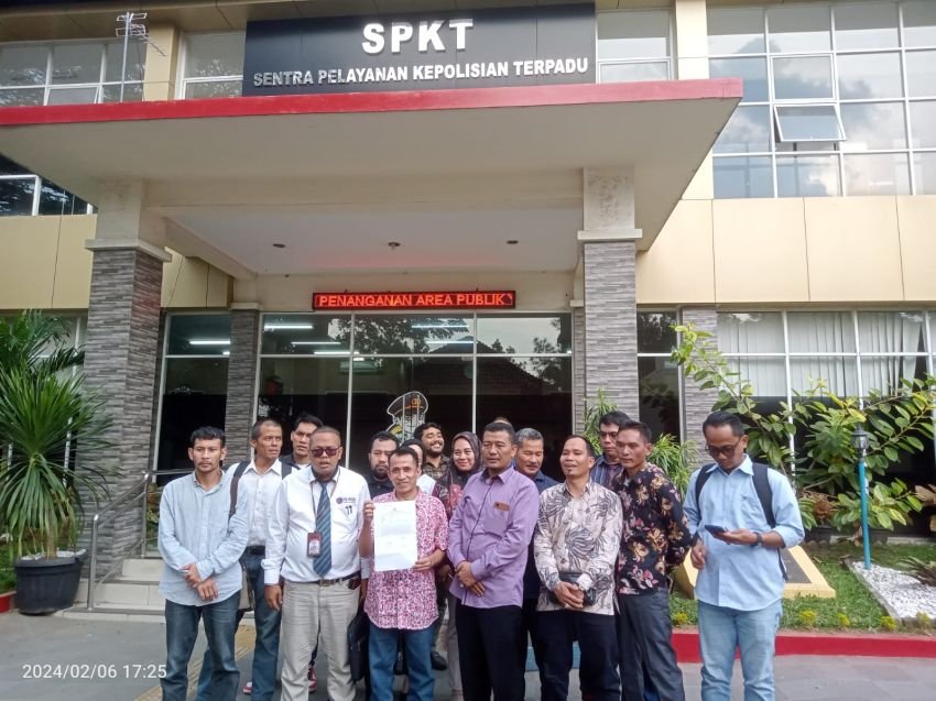Didampingi 15 Pengacara, Wartawan Senior Laporkan Pj Bupati Tapteng