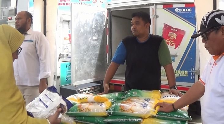 Harga Beras Melambung, Bulog Sumbar Gelar Operasi Pasar