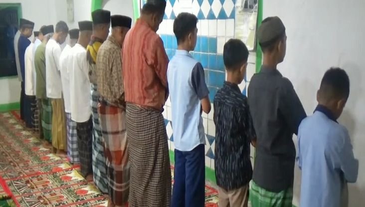 Sabtu, Tarekat Naqsabandiyah di Padang Mulai Mulai Puasa