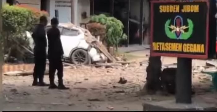 Bom Meledak di Mako Brimob Polda Jatim, Rusak Mobil dan Gedung