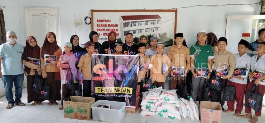 SKY Team Medan Berbagi Puluhan Paket Bahan Makanan dan Selimut ke Panti Asuhan Al Washliyah