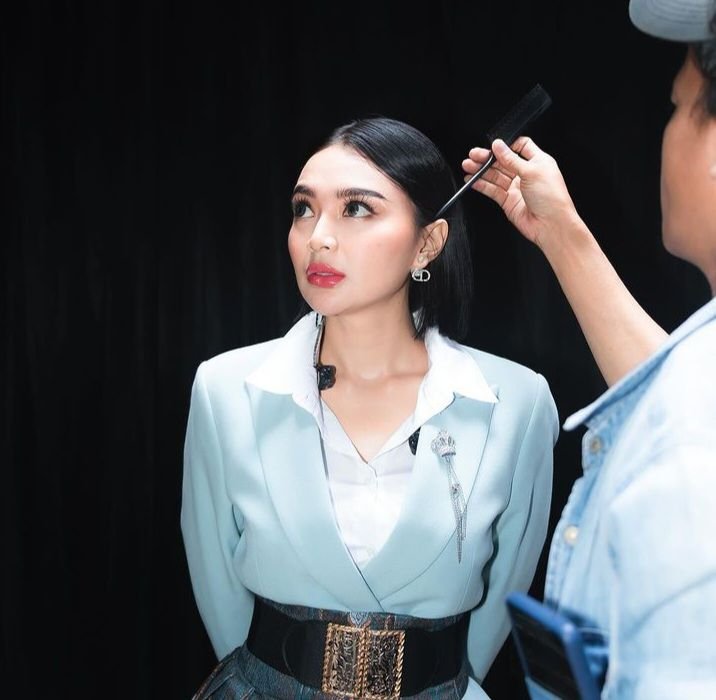 Bantah Operasi Plastik, Wika Salim: Aku Tanam Benang