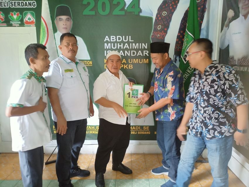Sekretaris DPC PKB H Rakhmadsyah Terima Langsung Perwakilan Ricky Prandana Ambil Formulir Balon Bupati Deli Serdang