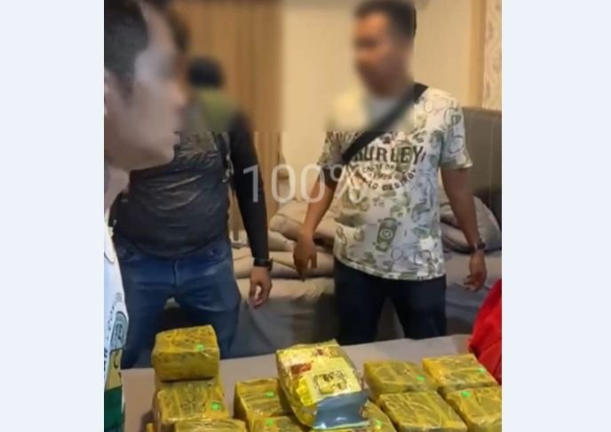 Polrestabes Medan Gerebek Apartemen Gudang Sabu 23,8 Kg