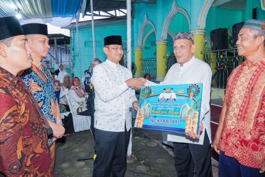 Tim Safari Ramadan Pemko Medan Sudah Kunjungi 18 Masjid