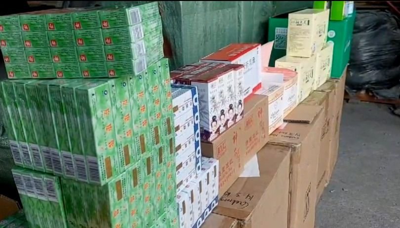 BBPOM Pekan Baru Gerebek Gudang Kosmetik Berkedok Gudang Semen