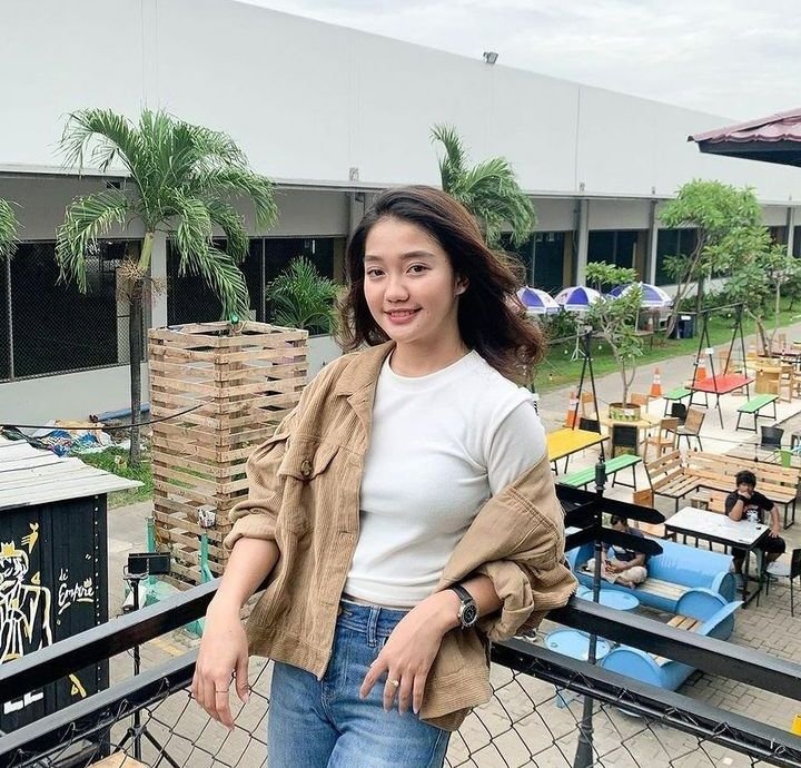Penyalahgunaan Narkoba: Selebgram Chandrika Chika Diamankan Polisi di Jakarta Selatan