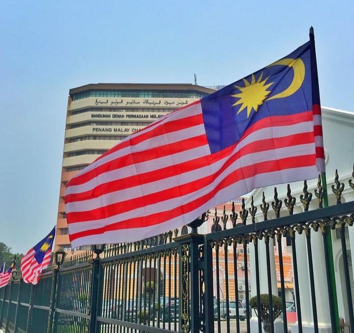 Sedikitnya 30 WNI Ditahan, Malaysia Peringatkan Warganya