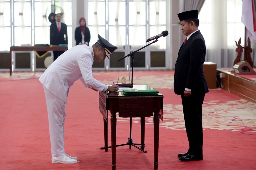 Hassanudin Lantik Muttaqien Jadi Pj Walikota Tebing Tinggi