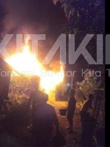 Satu Unit Rumah Semi Permanen Ludes di Lahap si Jago Merah