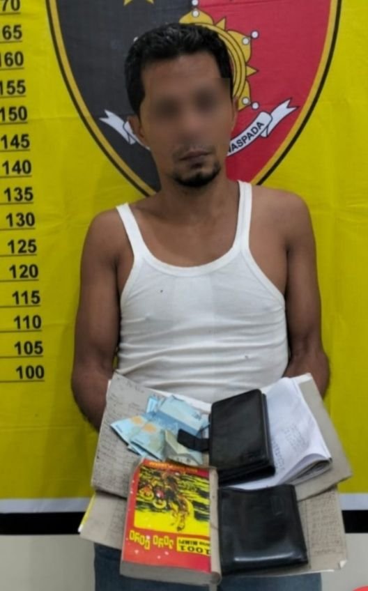 Terduga Bandar Judi Tebak Angka Di Amankan Polisi Di Desa Hapesong Baru Tapsel