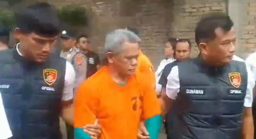 Fakta di Rekonstruksi, HB Bertemu Tersangka BG sebelum Pembakaran Rumah Wartawan