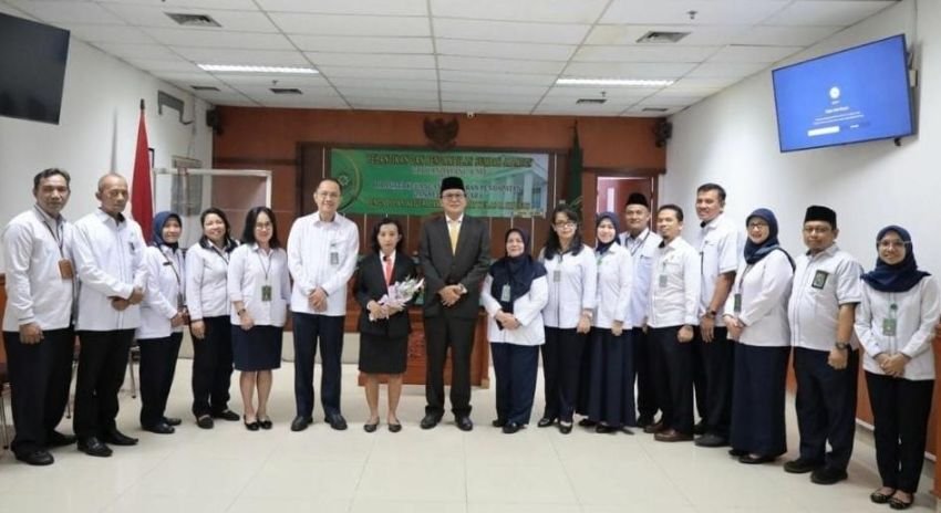 Ketua PN Jakarta Barat Dr Dahlan Lantik Pranata Keuangan APBN