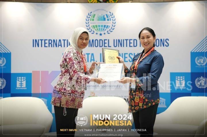 Mahasiswi STIH Graha Kirana, Salsabyla Raih Best Delegate di IMUN Conference 2024