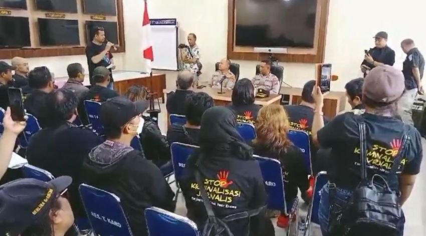 Wartawan dan LSM di Karo Minta Polisi Rilis Rekaman Cctv Utuh