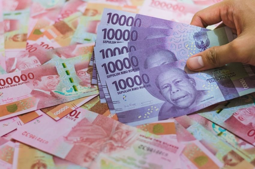 Rupiah Kembali Jadi yang Terkuat di Asia