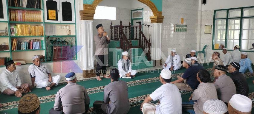 Jaga Silaturahmi Dengan Masyarakat, Kapolres Padangsidimpuan Gelar Jumat Curhat di Masjid Al Manar