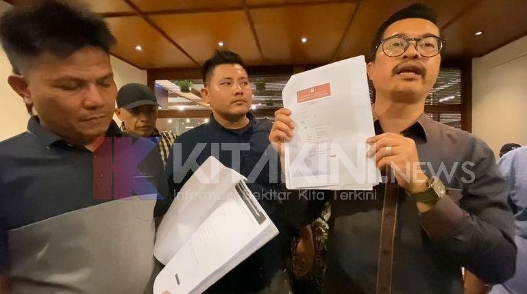 Diduga Palsukan Dokumen, Paslon Bupati Dolly-Achmad Buchori Dilaporkan ke Poldasu