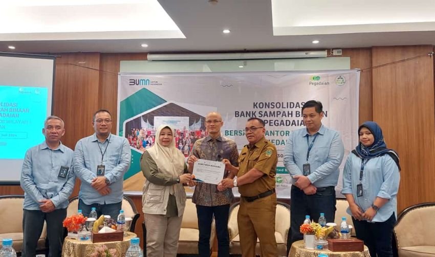 PT Pegadaian Kanwil 1 Medan melakukan konsolidasi Bank Sampah Binaan