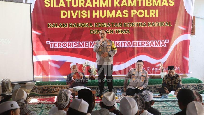 Silahturahmi ke Pesantren Al Fatah, Divisi Humas Polri Sosialisasikan Paham Kontra Radikalisme