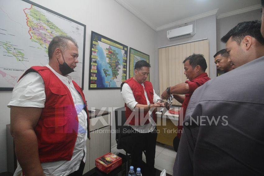 Kejatisu Tahan Dua Tersangka Baru Dugaan Korupsi Pengadaan APD Covid-19 Dinkes Sumut
