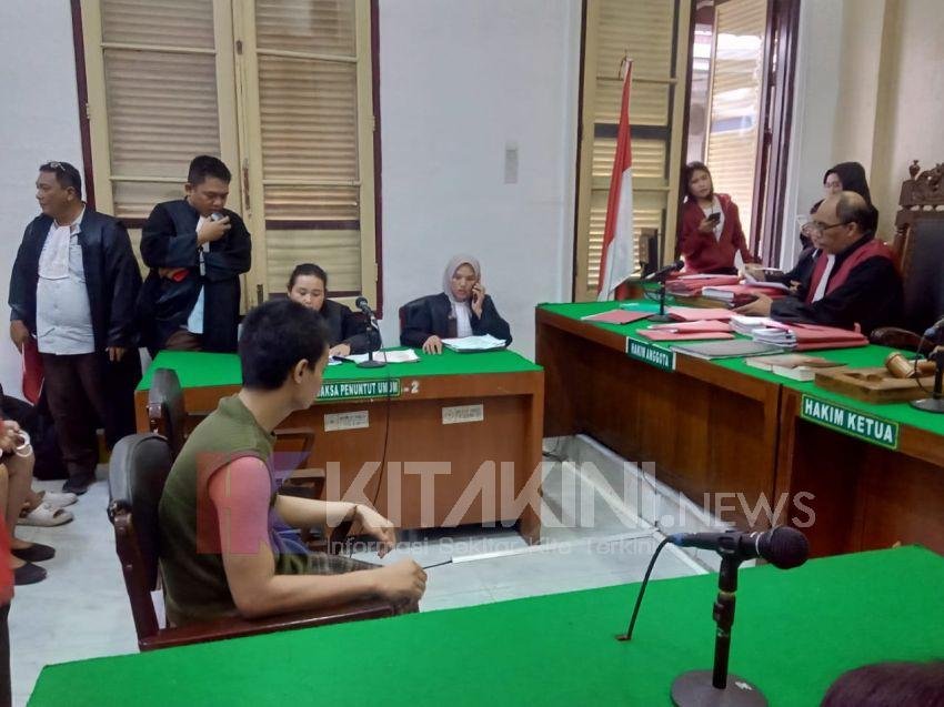 Bunuh Abang Tiri Karena Rebutan Lahan, 'Pak Ogah' Dituntut 10 Tahun Penjara