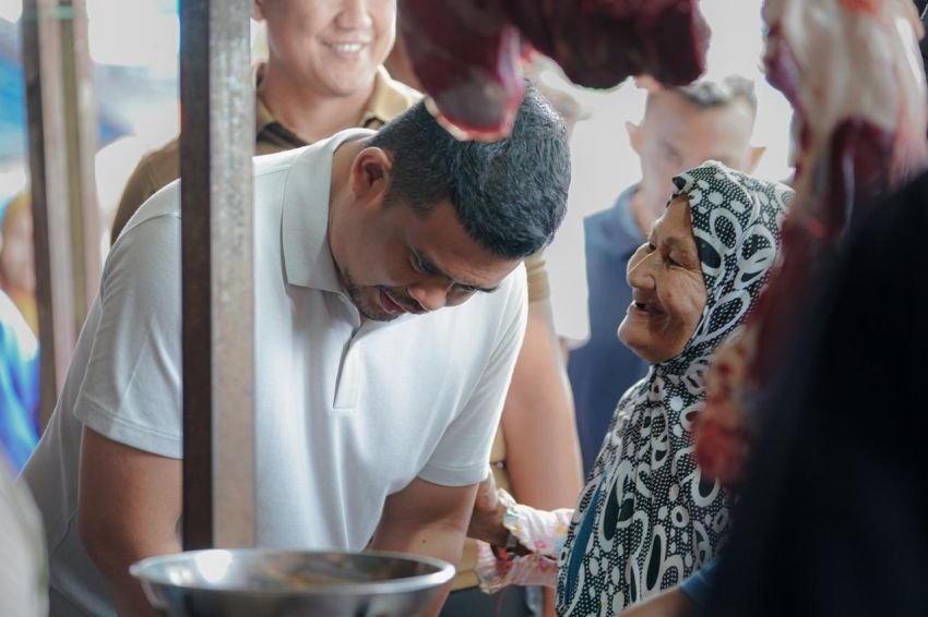 Bobby Nasution Blusukan ke Pasar Cok Kodok Padangsidempuan