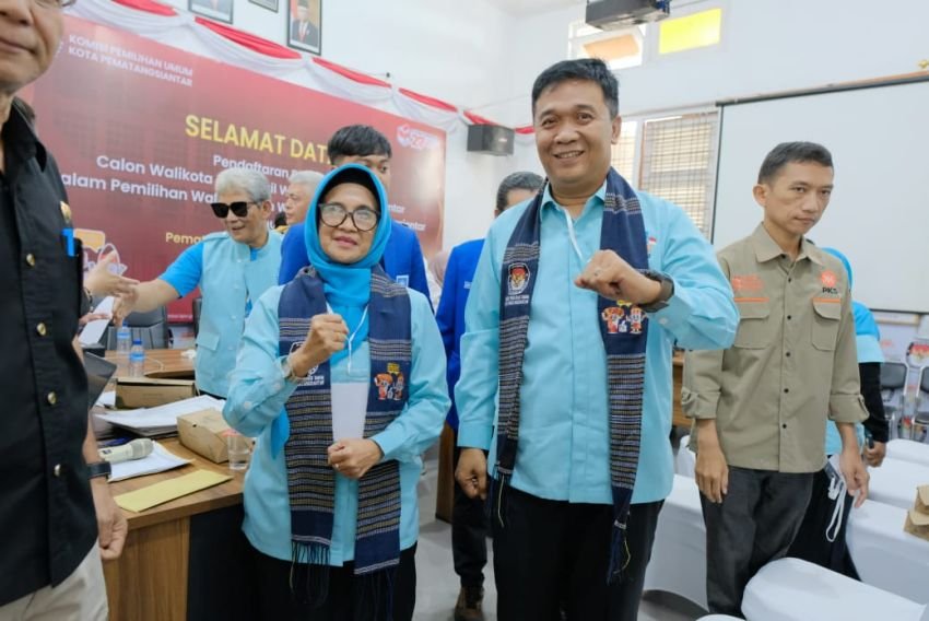 Kedepankan Kampanye Santun dan Cerdas, Ronald Tampubolon: Saya Bersama Ibu Susanti Akan Kembalikan Siantar Sebagai Kota Pendidikan