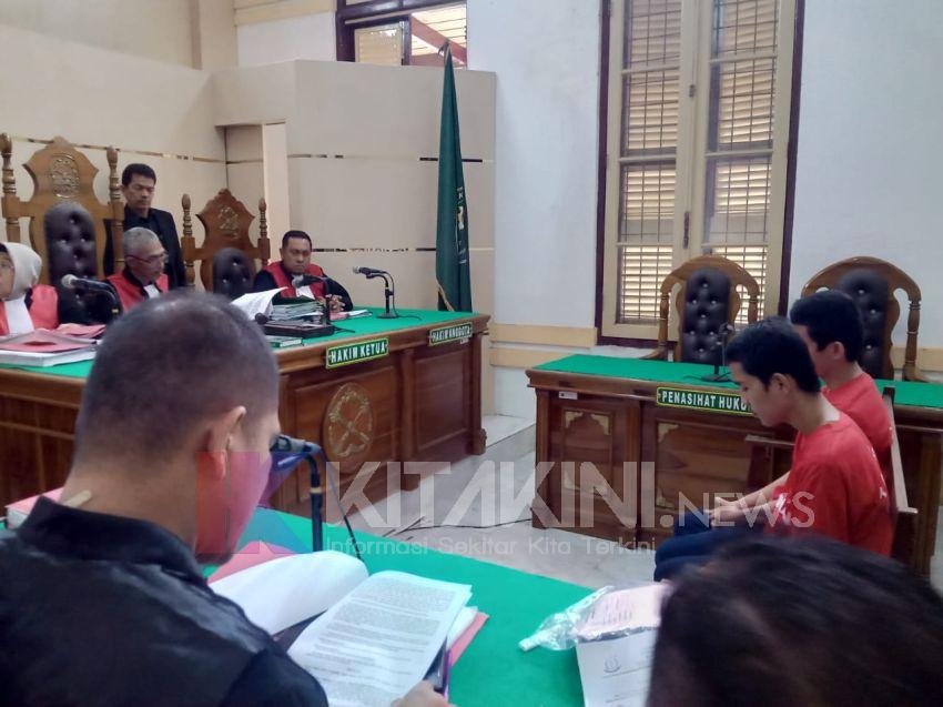 Dua Anggota Geng Motor SL Dituntut Tiga Tahun Penjara