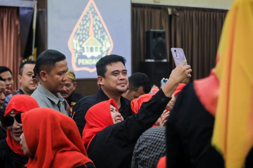 Bobby Nasution Disambut Antusias di Milad Pendawa