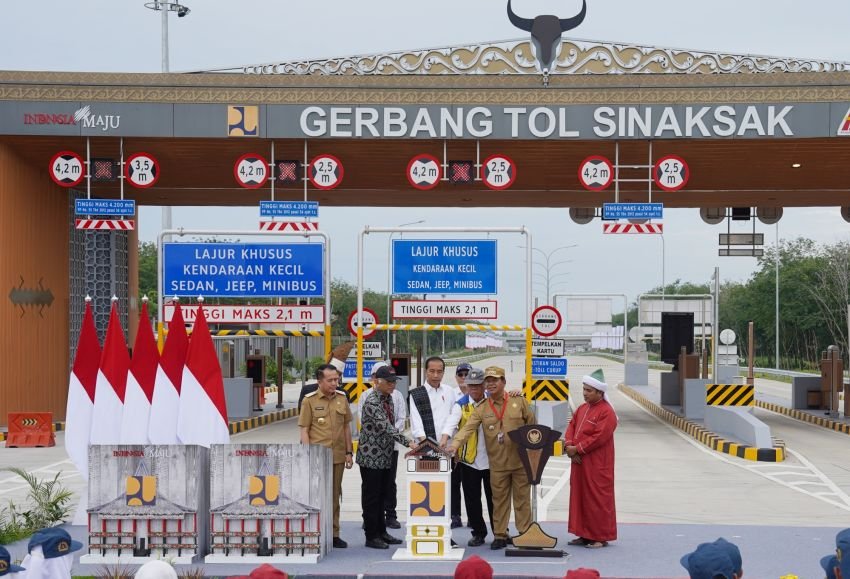 Jokowi Resmikan Tol Sinaksak Dolok Maraha, Simalungun