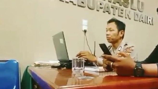 Bawaslu Dairi Jajaki Video Ketua Golkar Bagi-bagi Uang