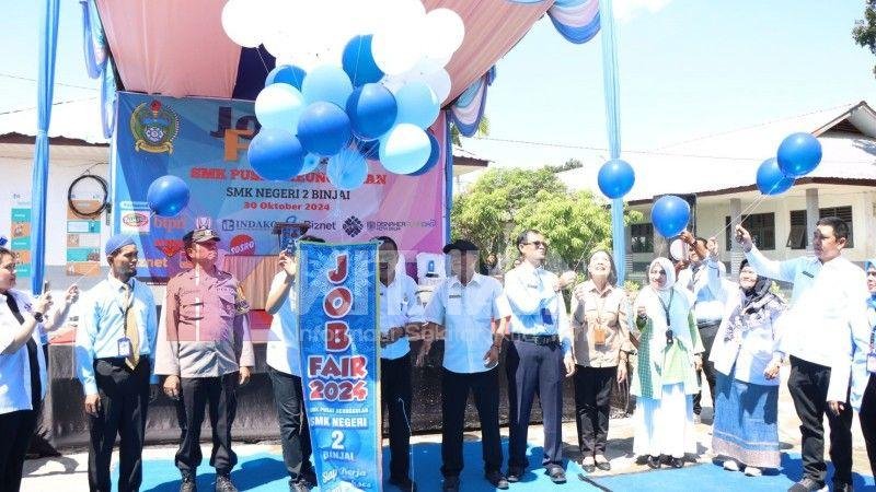 Diikuti 20 Perusahaan, Asisten III Pemko Binjai Buka Job Fair SMK Negeri 2