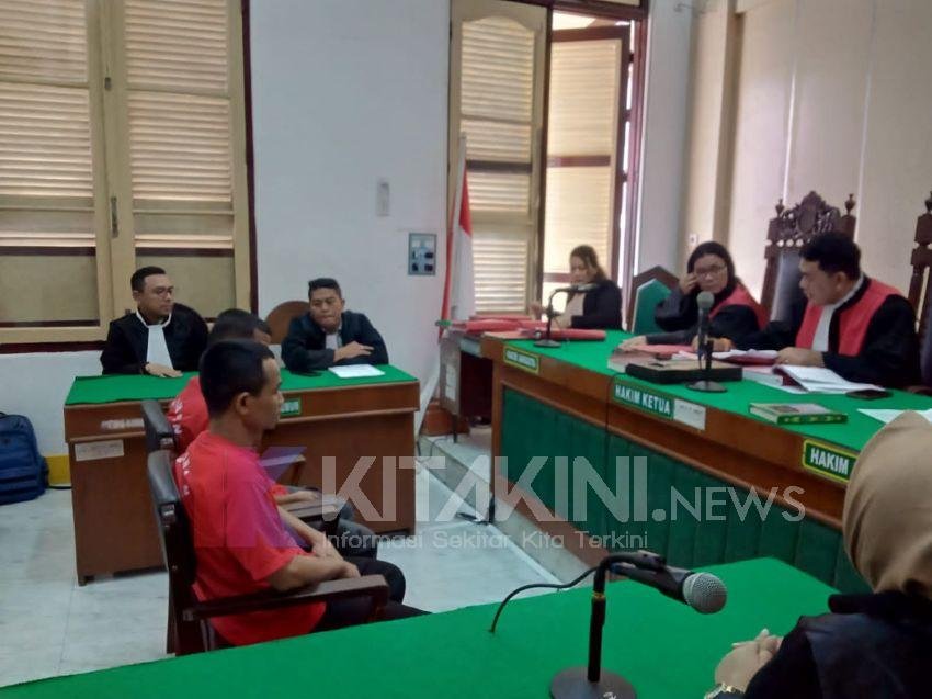 Dua Warga Aceh Kurir 10 Kg Sabu dan 18 Ribu Butir Pil Kenjo Diadili di PN Medan